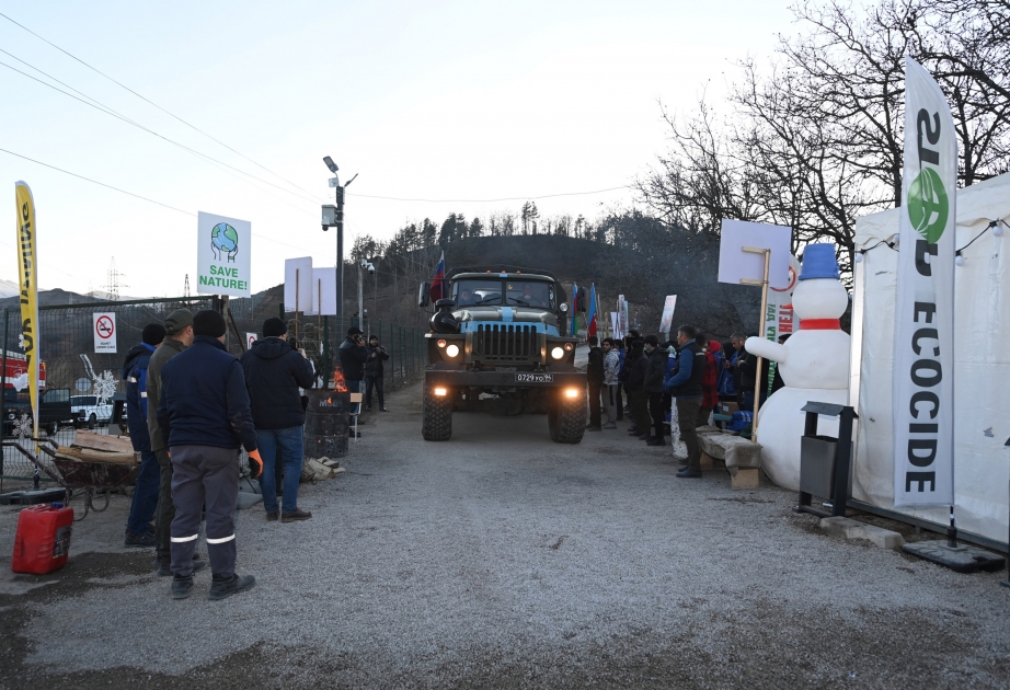 Sülhməramlılara məxsus daha 6 avtomobilin keçidinə şərait yaradılıb