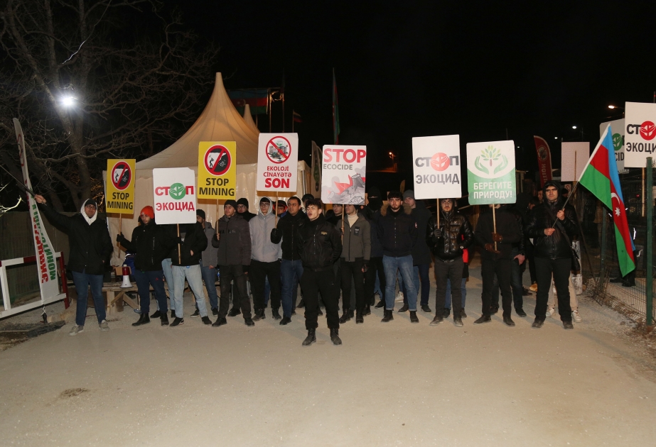 Laçın-Xankəndi yolunda etiraz aksiyası gün ərzində də davam edib