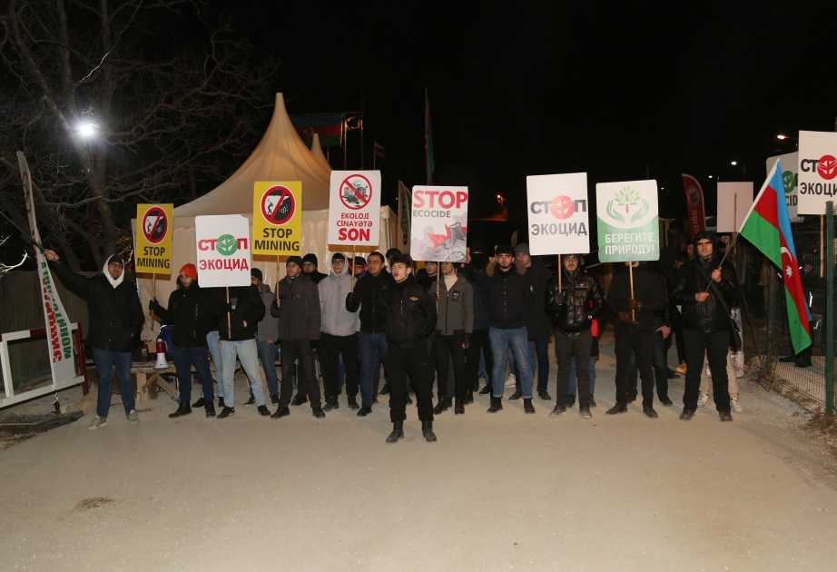 Акция протеста на дороге Лачин-Ханкенди продолжалась в течение дня