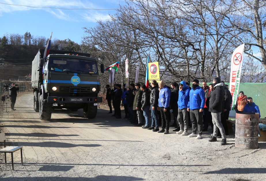 Sülhməramlıların avtomobillərinin Laçın-Xankəndi yolundan maneəsiz keçidi təmin edilib