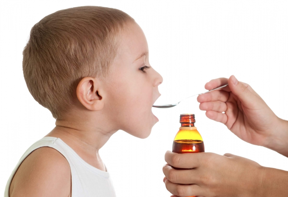 Uşaqlara çox vitamin verilməsi toksik vəziyyətə səbəb ola bilər