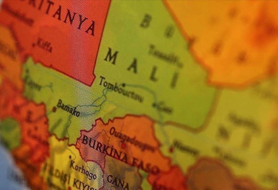 Le président de transition malien accorde une grâce présidentielle au profit de 49 militaires ivoiriens
