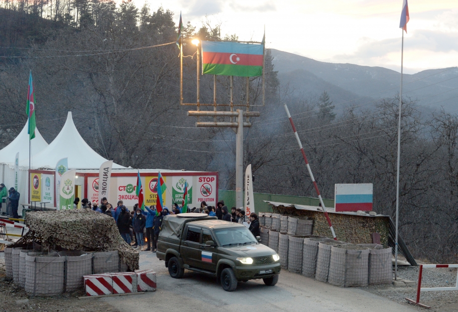Sülhməramlılara aid daha bir minik avtomobili aksiya ərazisindən sərbəst keçib