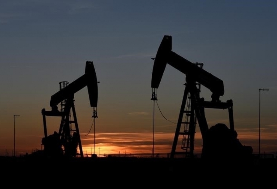 Цены на нефть выросли