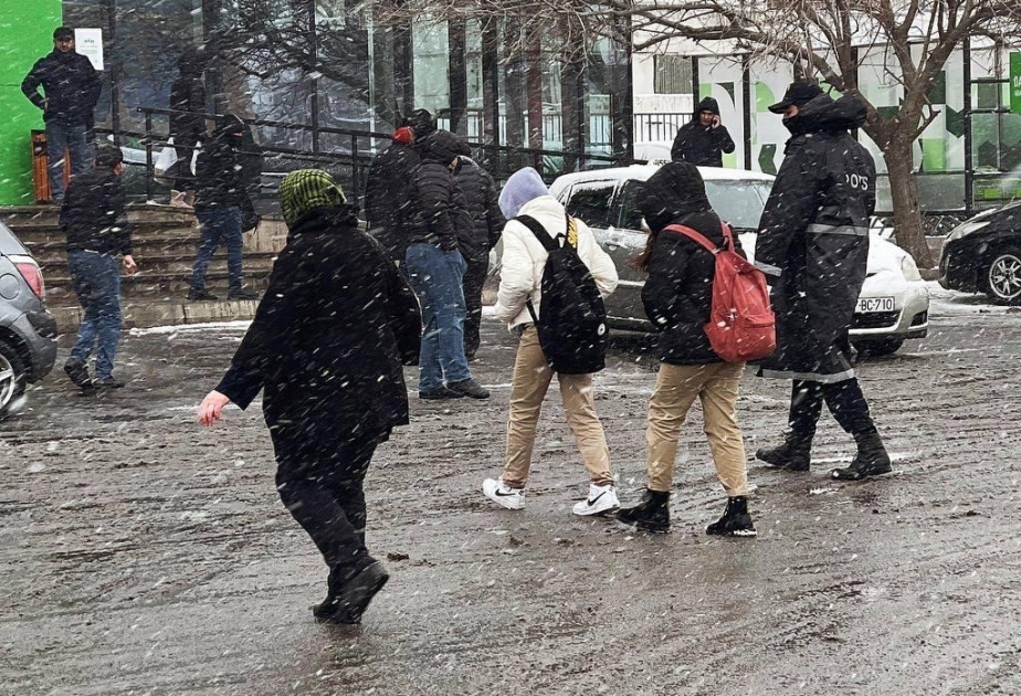 Paytaxt yollarında təhlükəsizlik təmin edilir -  FOTOREPORTAJ