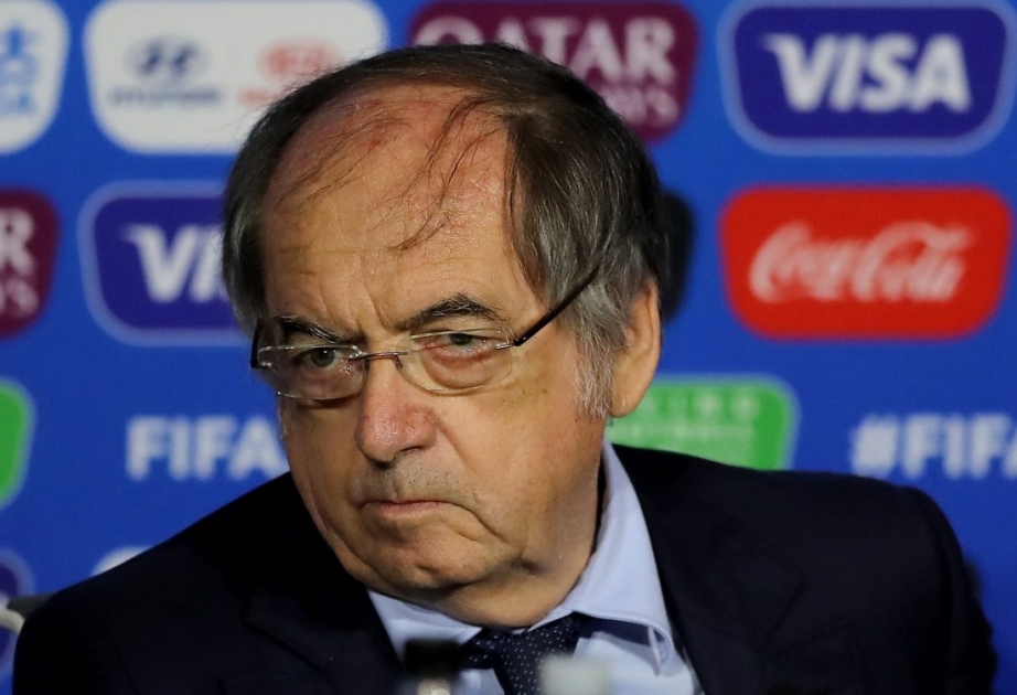 Президент Федерации футбола Франции извинился перед Зиданом