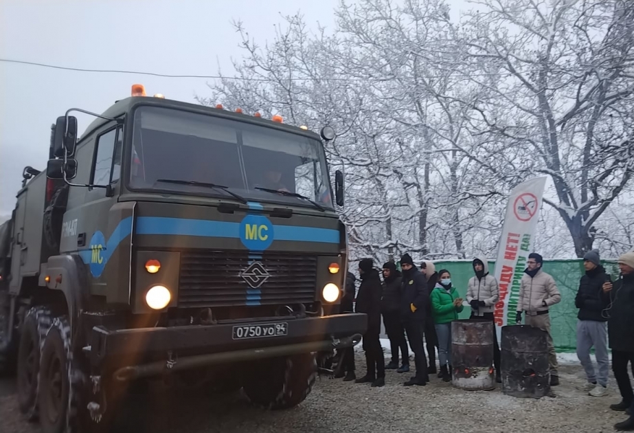 Conditions created for unhindered passage of two trucks belonging to Russian peacekeepers along Lachin-Khankandi road