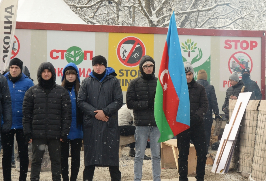 Дорога Лачин – Ханкенди: акция протеста продолжается с высоким патриотическим настроем и решимостью