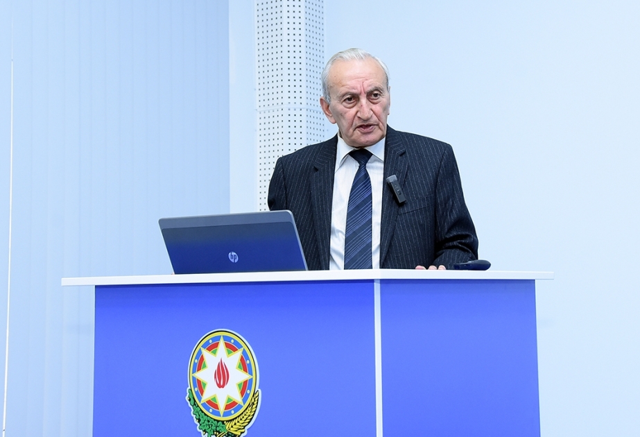 Fundamental elmlər üzrə təhsildə əsaslı məzmun yenilənməsinə böyük ehtiyac var