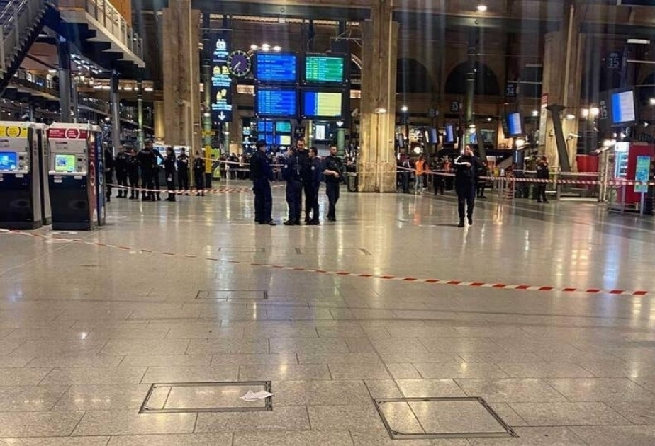 一名身份不明人士在巴黎持刀伤6人