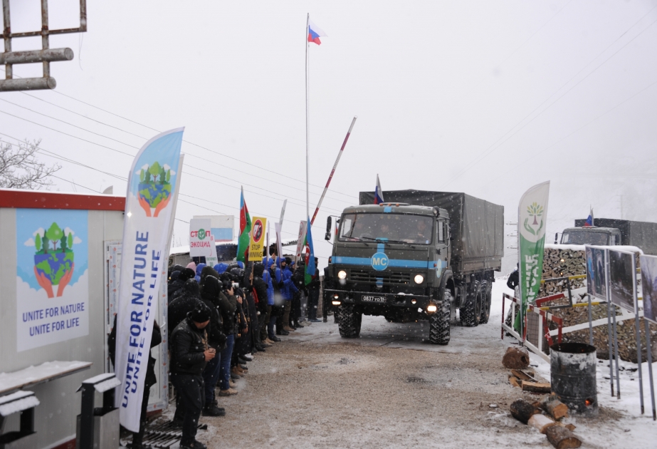 Three more supply vehicles belonging to Russian peacekeepers passed through protest area without hindrance