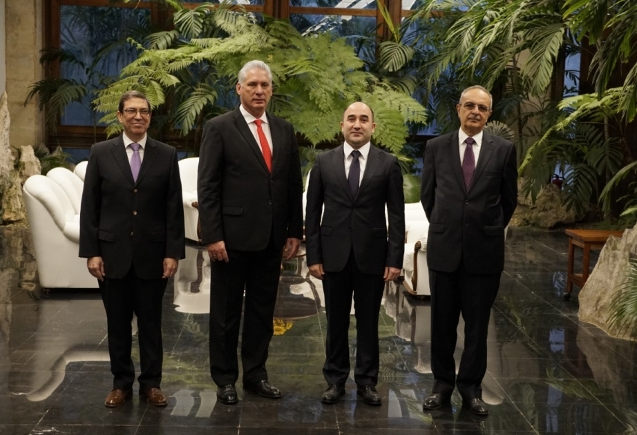 Azerbaijani Ambassador presents his credentials to Cuban President