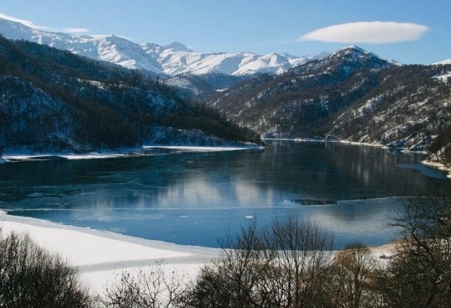 El fascinante paisaje de Goygol en invierno