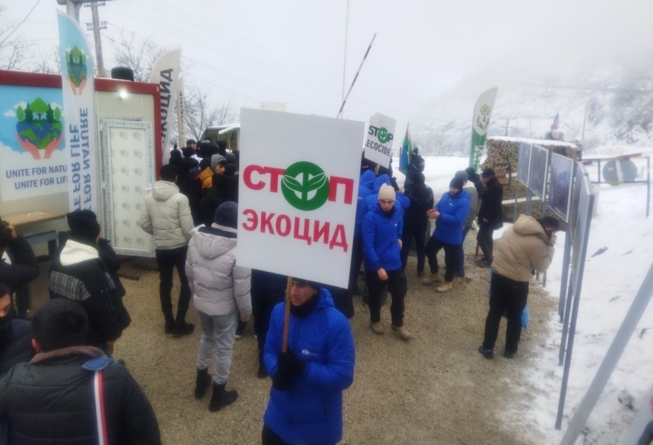 Ряды участников акции пополняются