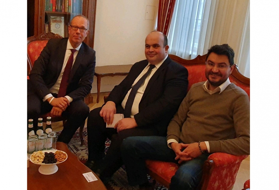 Azərbaycan sahibkarları almaniyalı iqtisadi ekspertlərlə görüşüblər