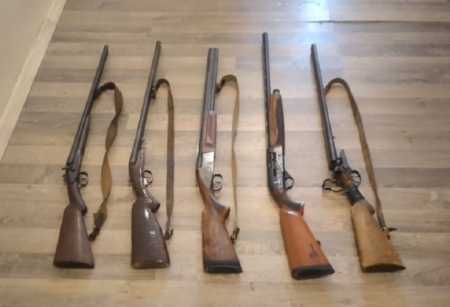 Vətəndaşlardan qanunsuz saxladıqları 10 ov tüfəngi götürülüb