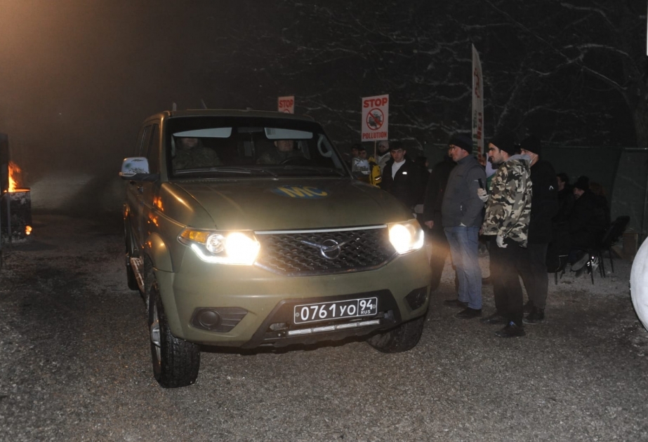 Rusiya sülhməramlılarının minik avtomobili dinc aksiya yerindən maneəsiz keçib