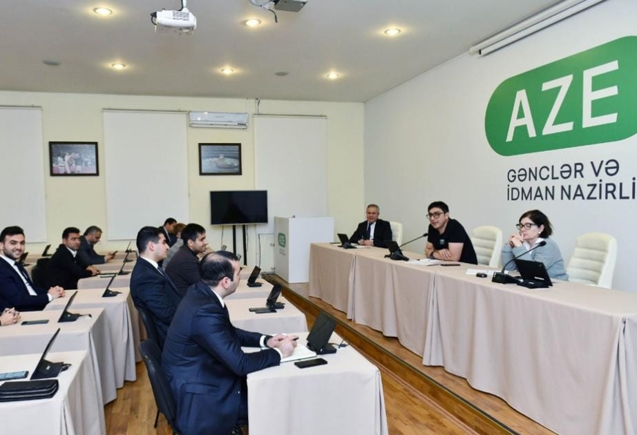 Fərid Qayıbov: Gənclər təşkilatları beynəlxalq müstəvidə daha aktiv fəaliyyət göstərməlidir
