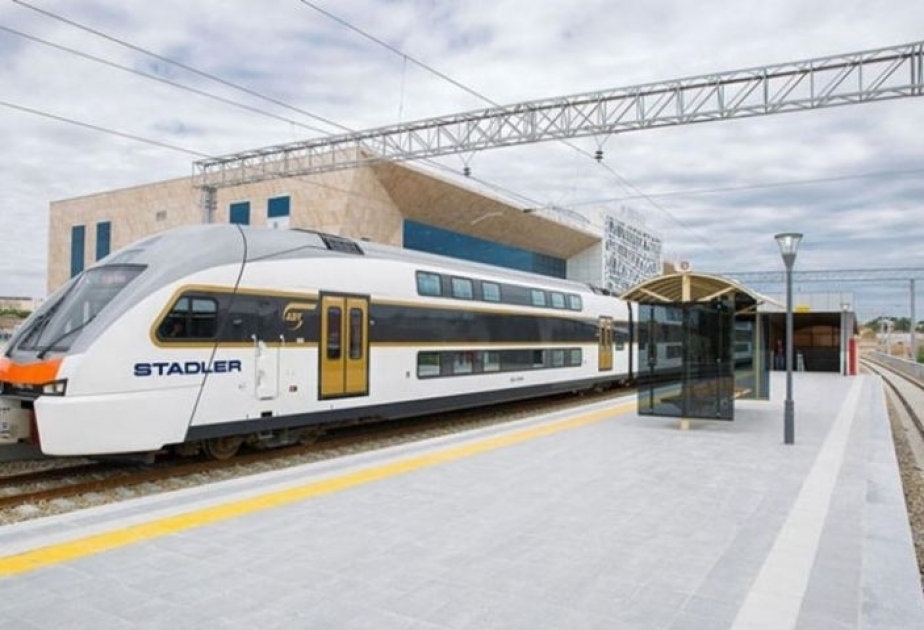 Los ferrocarriles de Azerbaiyán registran un crecimiento del 84% en el tráfico de pasajeros
