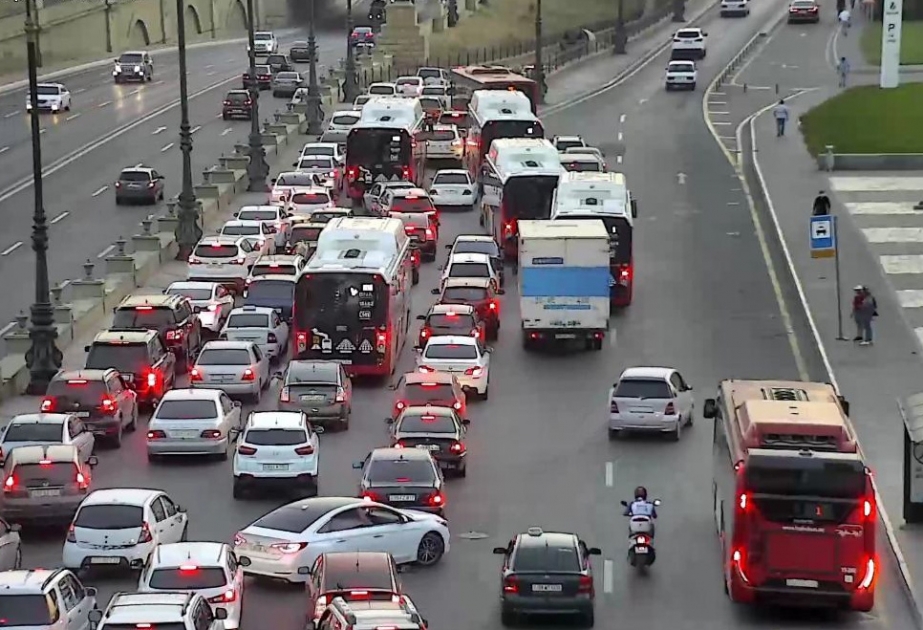 BNA: 153 avtobusun hərəkət intervalında gecikmələr var