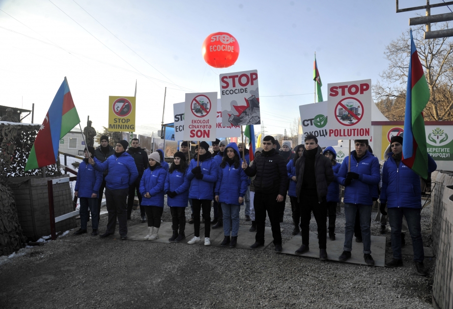 Peaceful protests of Azerbaijani eco-activists on Lachin-Khankandi road enter 37th day