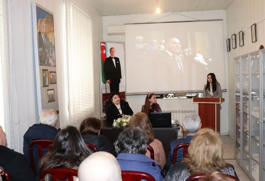 “Heydər Əliyev müasir Azərbaycan gəncliyinin təməlidir” - seminar