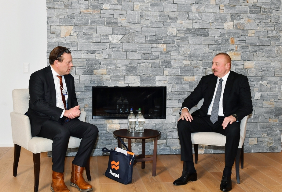 Visite du président azerbaïdjanais Ilham Aliyev en Suisse  Rencontre avec le PDG du groupe Damen Shipyards MIS A JOUR VIDEO