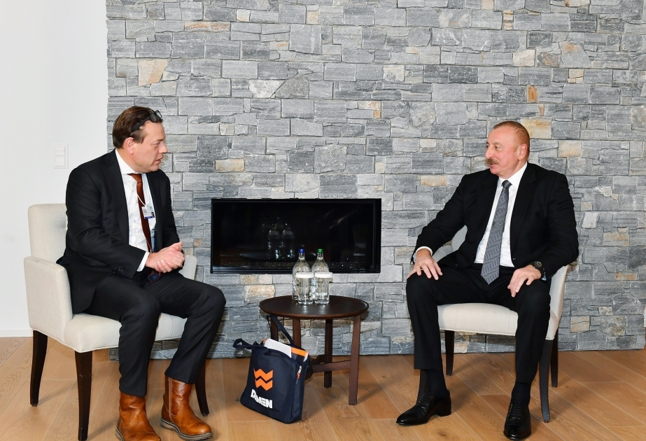 الرئيس إلهام علييف في زيارة الى سويسرا  لقاء مع المدير التنفيذي والمساهم في شركة 
