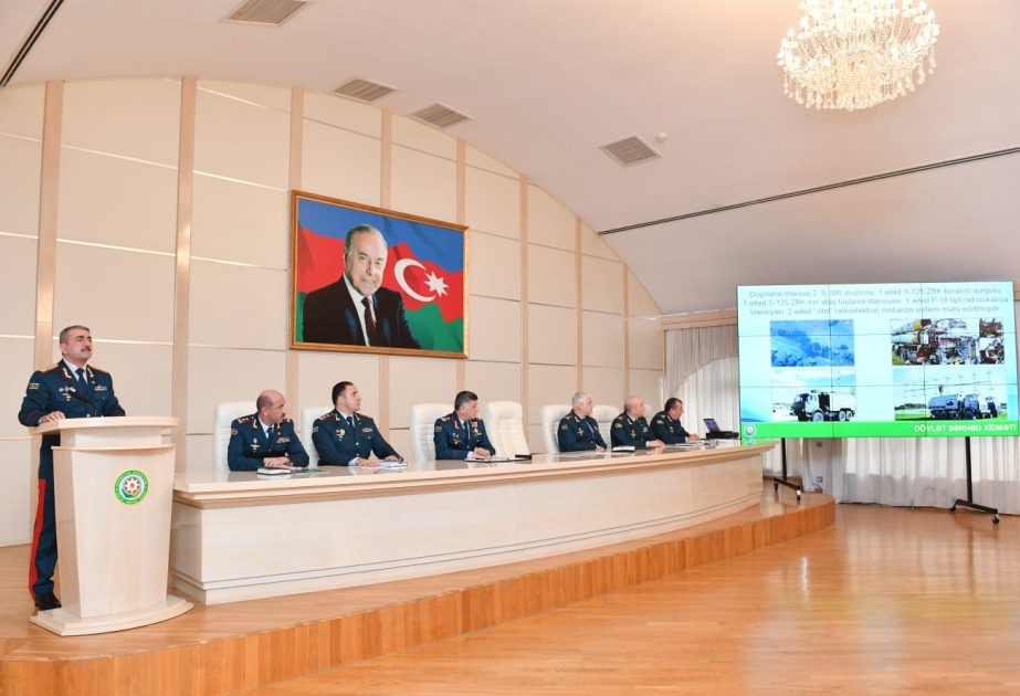 DSX-nin hesabat müşavirəsində hərbi birləşmələrin və digər struktur qurumların xidməti fəaliyyəti qiymətləndirilib