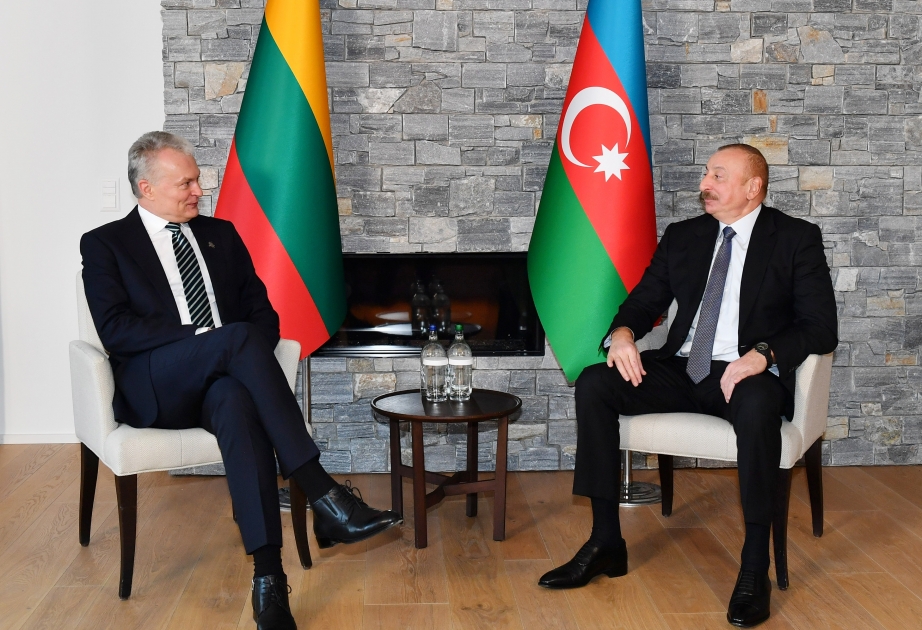 Presidente de Lituania fue informado de las manipulaciones de Armenia sobre los acontecimientos en la carretera de Lachin