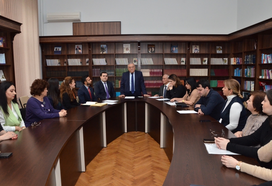 DİA-da “Virtual Educator Program”ının iştirakçılarına sertifikatlar verilib