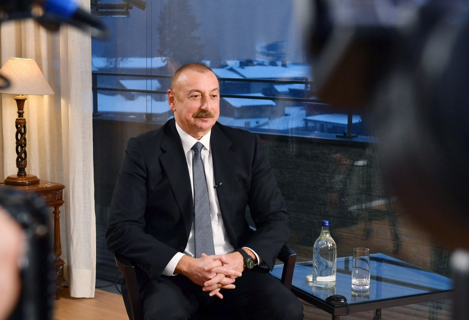Prezident: Biz Çinlə əməkdaşlıq portfelimizə yaşıl enerjini də əlavə etmək istəyirik