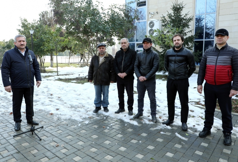 Masallıda sahibkar və sakinlərin təbii qazla bağlı müraciətləri dinlənilib