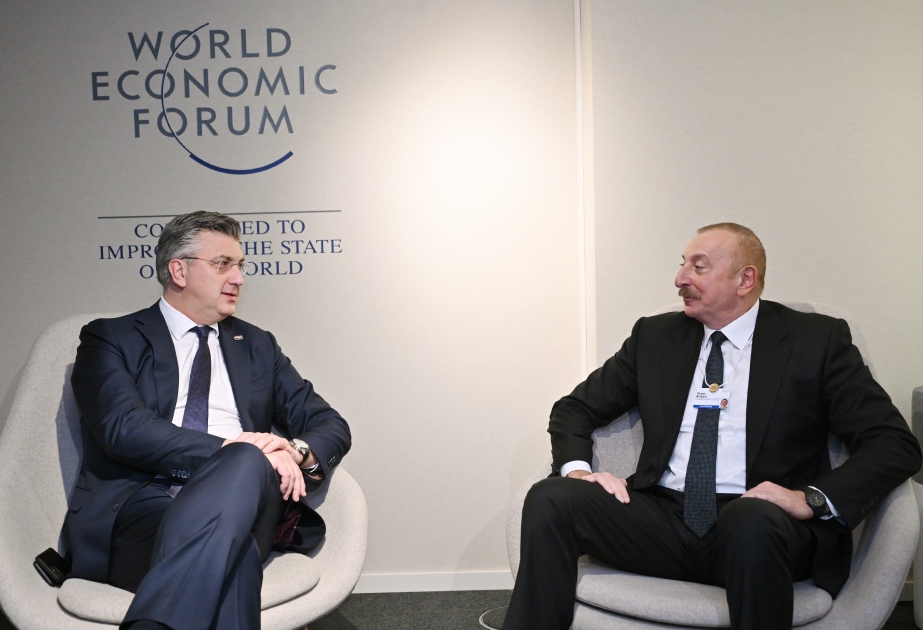 الرئيس الأذربيجاني يلتقي رئيس وزراء كرواتيا في دافوس
