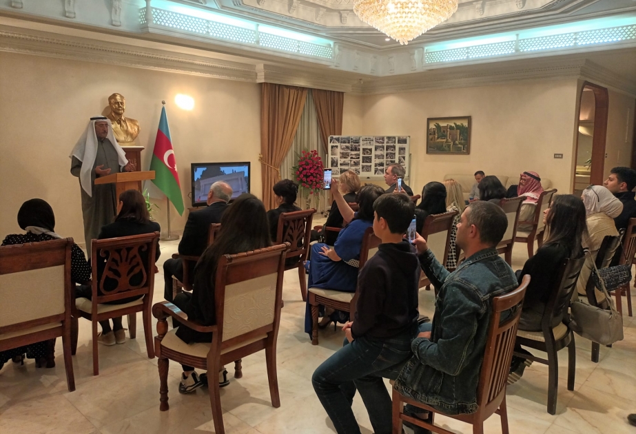 Küveytdə 20 Yanvar faciəsi qurbanlarının xatirəsi anılıb