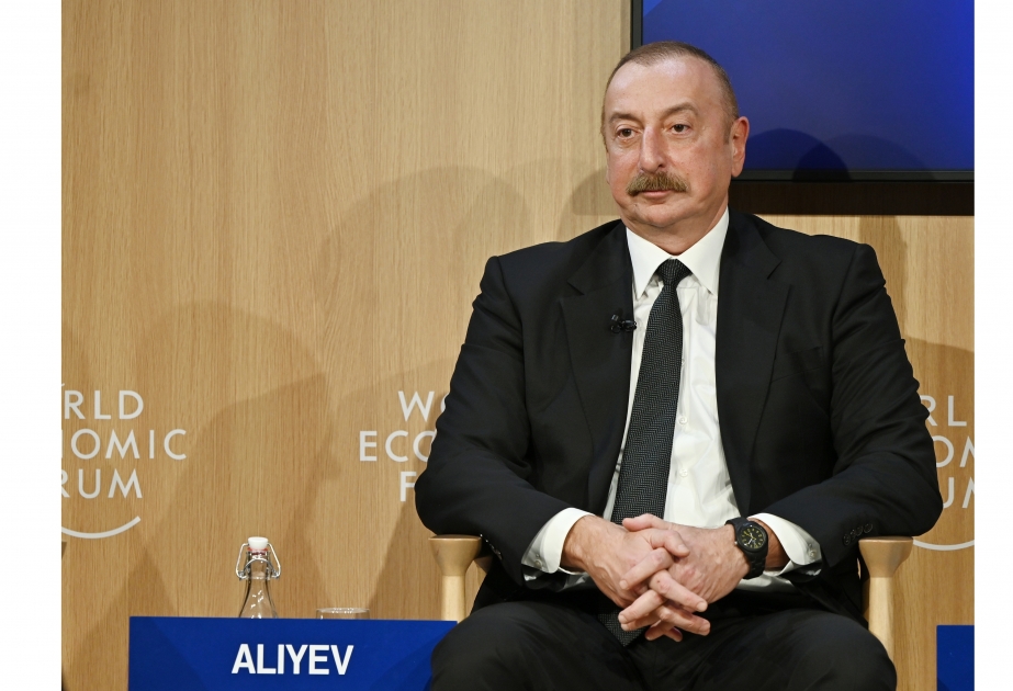 الرئيس الأذربيجاني: قريبا ستفتح منطقة تجارية حرة قرب الميناء البحري