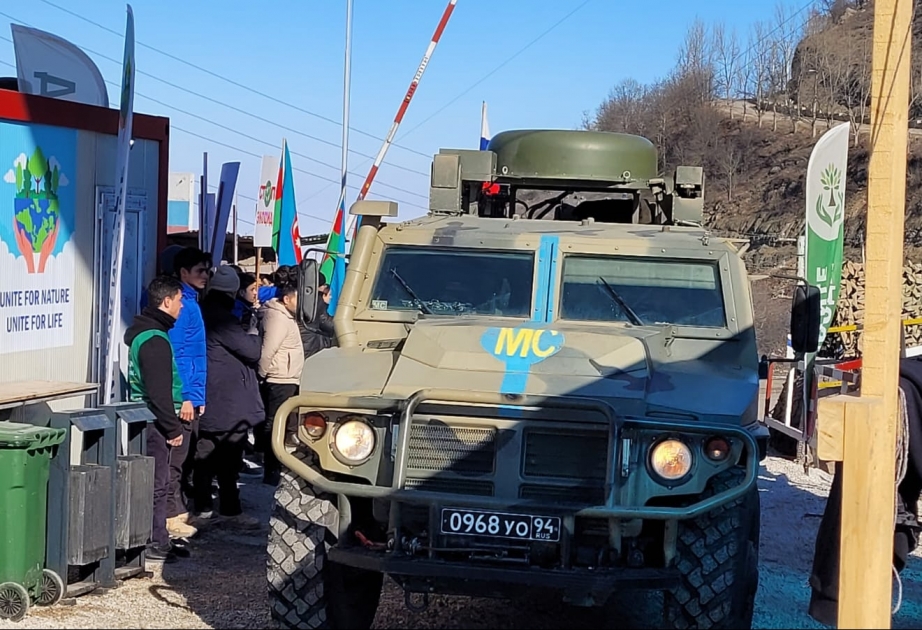 Sülhməramlılara aid iki zirehli avtomobil aksiya ərazisindən sərbəst keçib