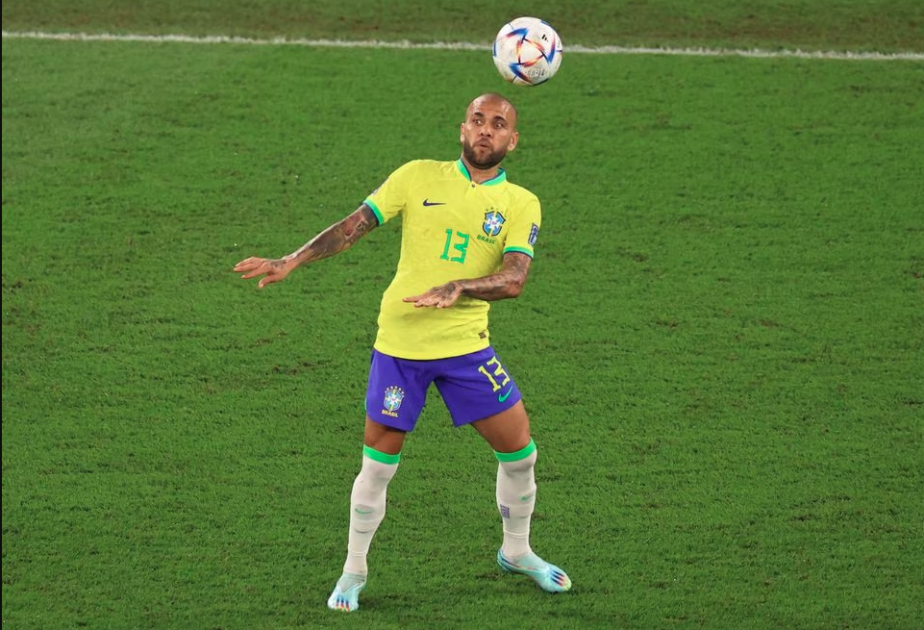 Dani Alves cinsi təcavüz ittihamı ilə həbs olunub