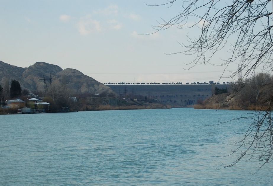 Уровень воды в низовьях реки Куры снизился