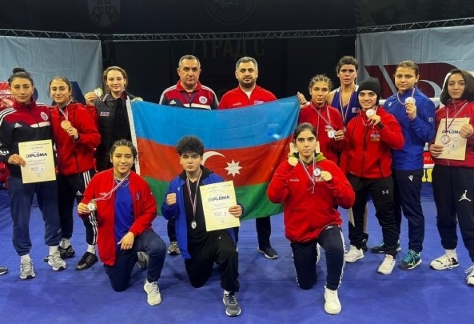 Des boxeurs azerbaïdjanais décrochent 11 médailles à la Coupe des nations en Serbie