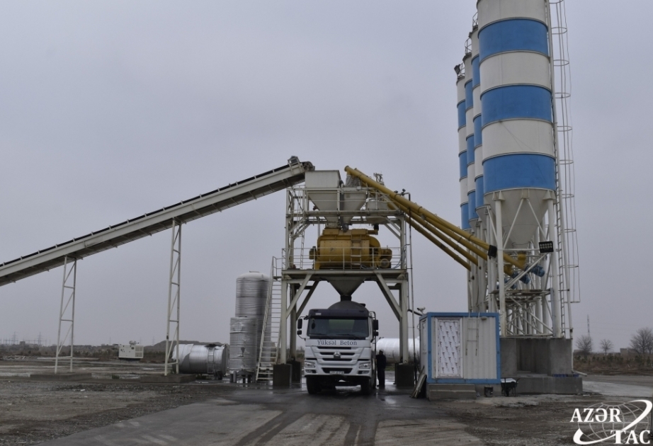 Comenzó la venta al por mayor y al por menor de productos de hormigón armado en el Parque Industrial de Aghdam en Azerbaiyán
