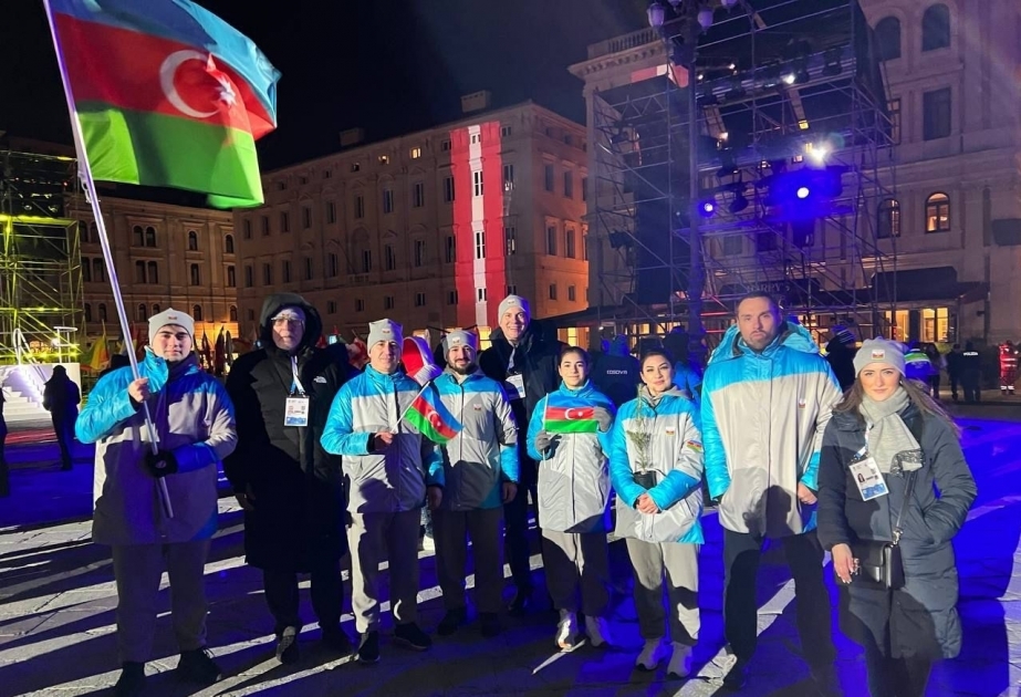 Азербайджанская спортсменка участвует в Европейском юношеском зимнем олимпийском фестивале