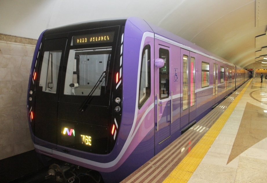Bakı Metropolitenində daha bir yeni qatar xəttə buraxılıb