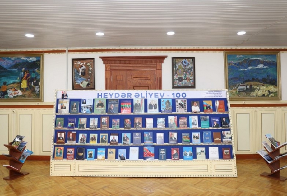 BDU-da “Heydər Əliyev -100” adlı kitab sərgisi açılıb