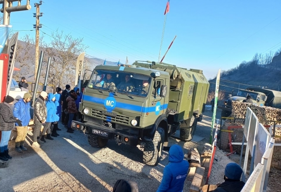Обеспечен проезд двух автомобилей миротворцев через территорию проведения акции