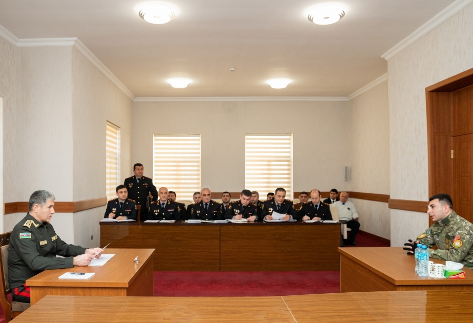 Министр внутренних дел провел прием граждан и строевой осмотр в Габале