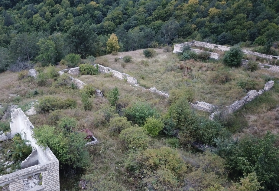 Kəlbəcər rayonunun Sarıdaş kəndi  FOTO