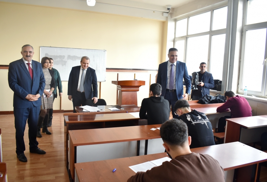 BDU-nun İctimai Nəzarət Şurasının üzvləri imtahan sessiyasının gedişini izləyiblər