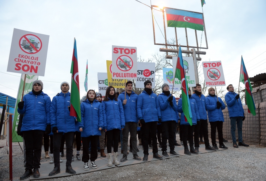 Дорога Лачин – Ханкенди: акция протеста азербайджанских экоактивистов продолжается уже 49 дней