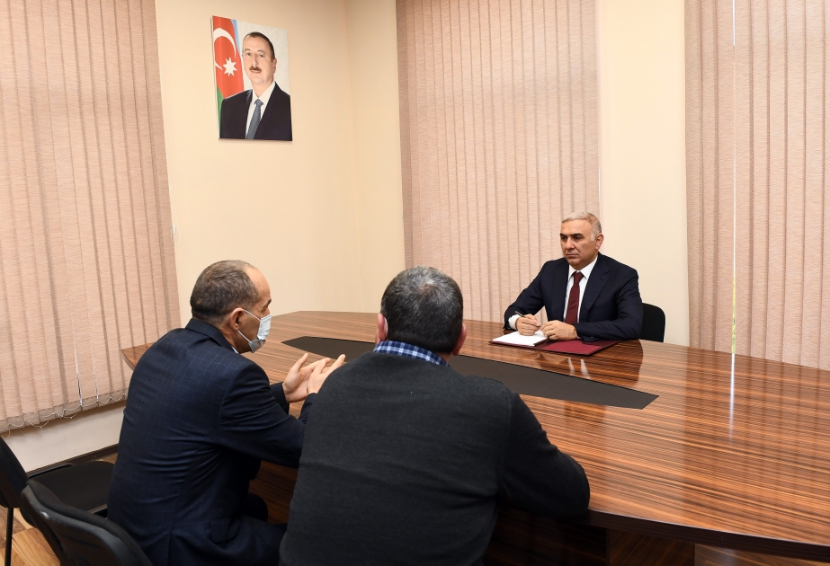 “Azərişıq” ASC-nin sədri İsmayıllıda vətəndaşların müraciətlərini dinləyib